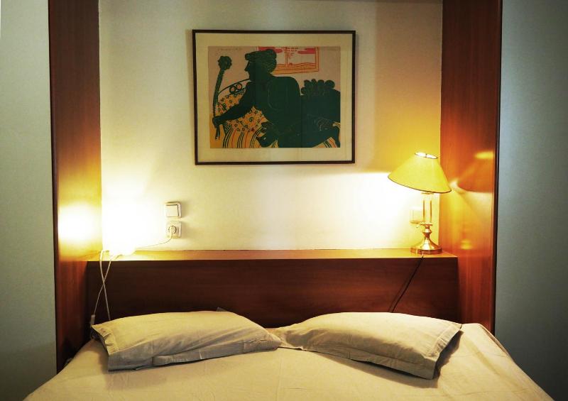 Best Point To Stay — отель с удобным расположением в Афины