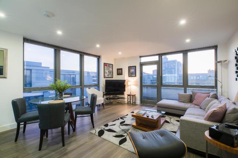 JOIVY Refined flat in Islington — забронировать отель в Лондоне