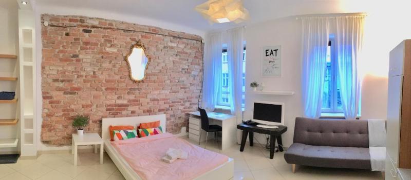 Nowogrodzka cozy studio — отель с удобным расположением в Варшаве