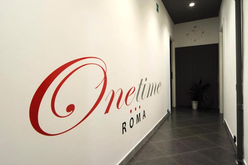 OneTime Roma — отель с удобствами в Риме