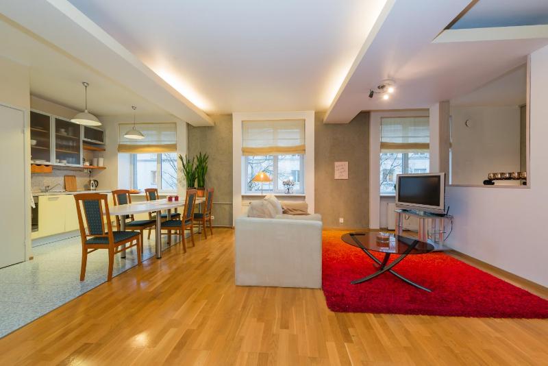 Large studio downtown — комфортный отель в таллине