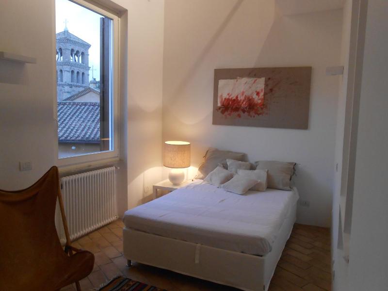 Foro Romano Relais — забронировать отель в Риме