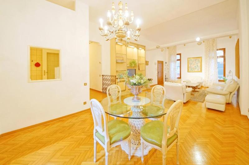 Цены на DolceVita Apartments N 287 в Венеции