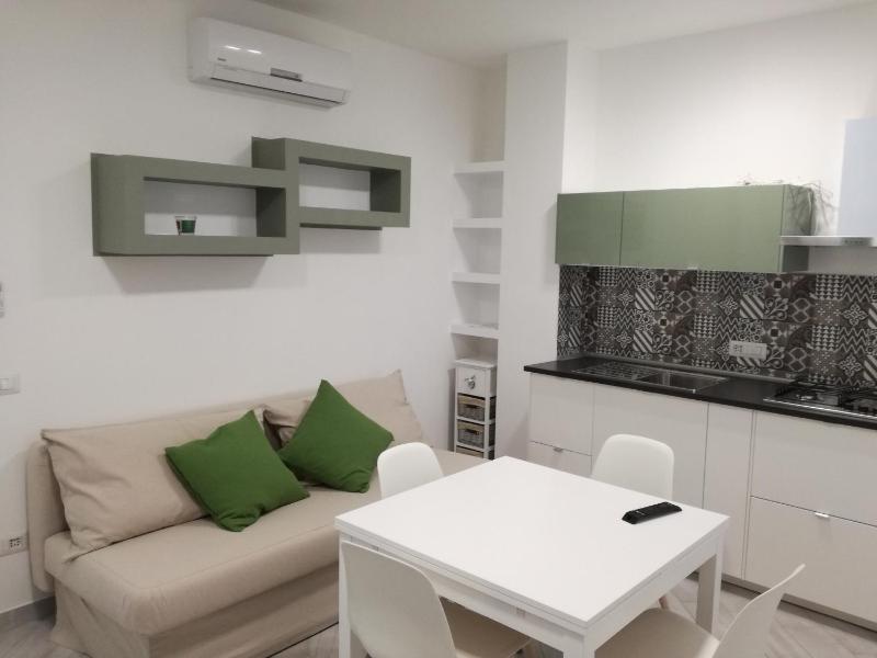 Villa Carmela a Porto Torres - Appartamenti con giardino