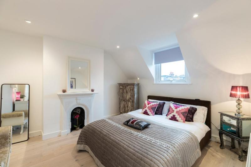 ALTIDO Pleasant 2-bed flat near River Thames — отзывы гостей и цены