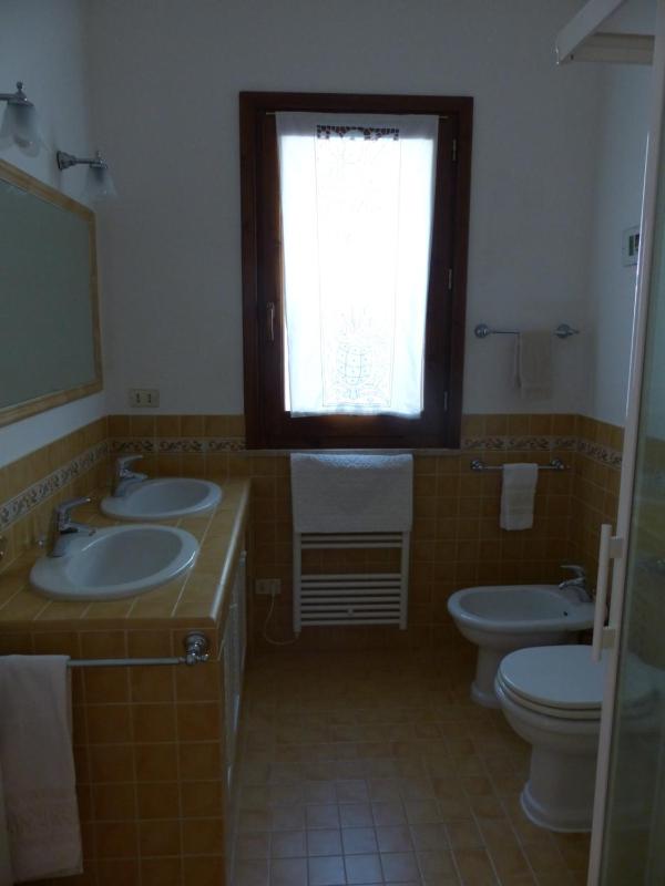 Is Molas Oleandro 21 a Pula - Elegante villa con A/C