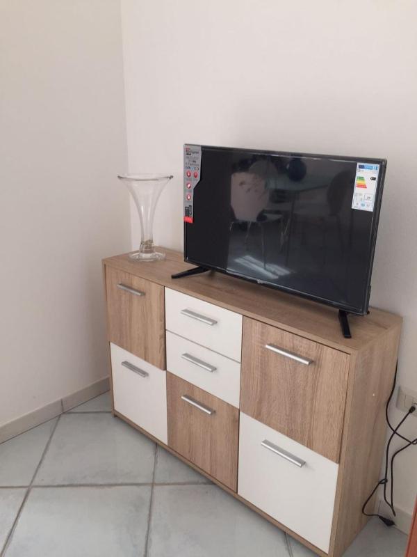 Milly Apartment ad Àrbatax - Accogliente Oasi con BBQ