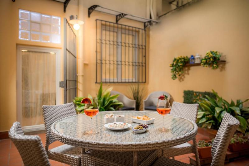 Corte Novella Apartment — отель в Флоренции, Италия