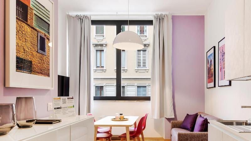 Цены на Italianway-Bergonzoli Place в Милане
