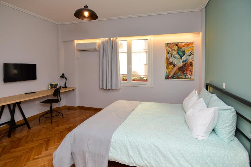 Athens heart, Syntagma metro studio — забронировать отель в Афины