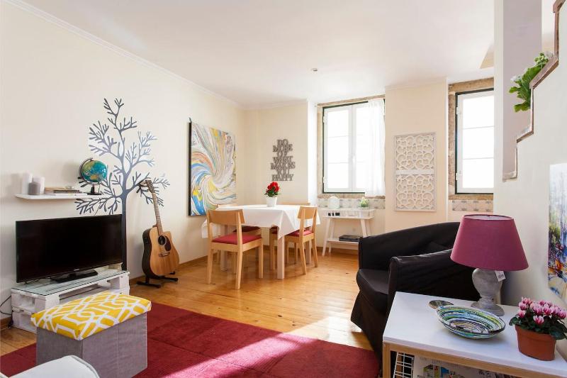 My Fair Lisbon - Santos Duplex Apartment — отзывы гостей и цены