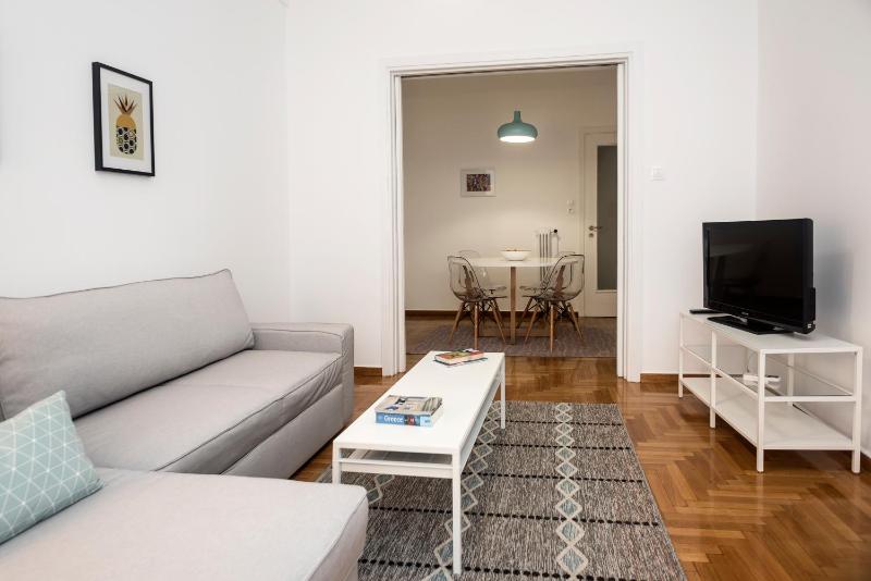 Truman Apartment - Athens — забронировать отель в Афины