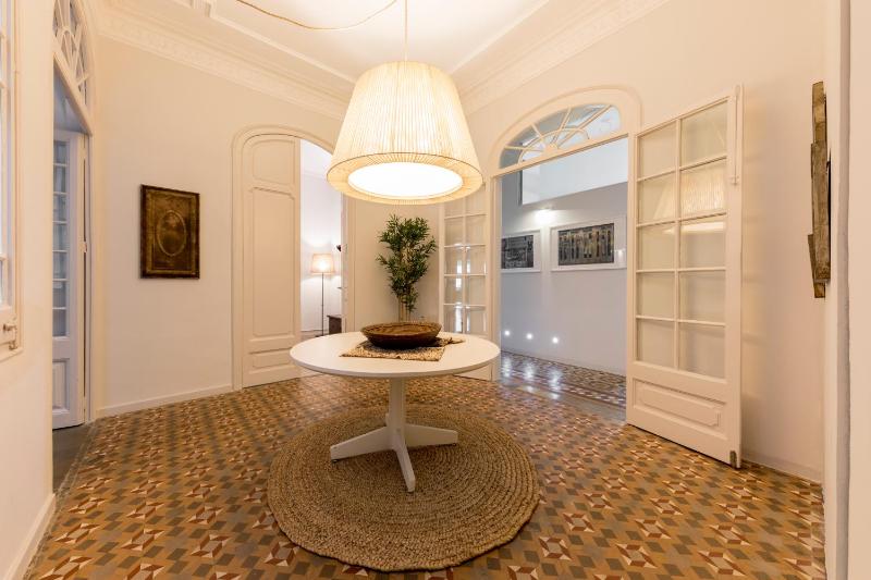 BCN Luxury Apartments — отель в Барселоне, Испания