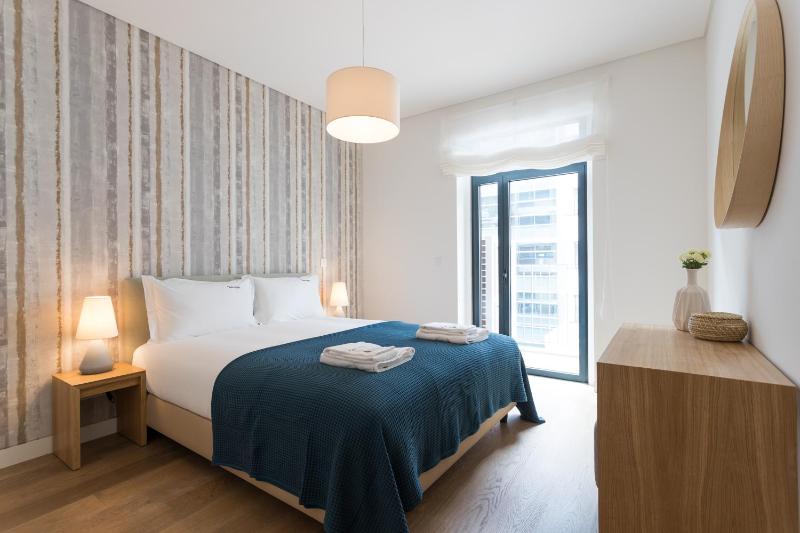 FLH Avenida da Liberdade Amazing Flat — забронировать отель в Лиссабоне