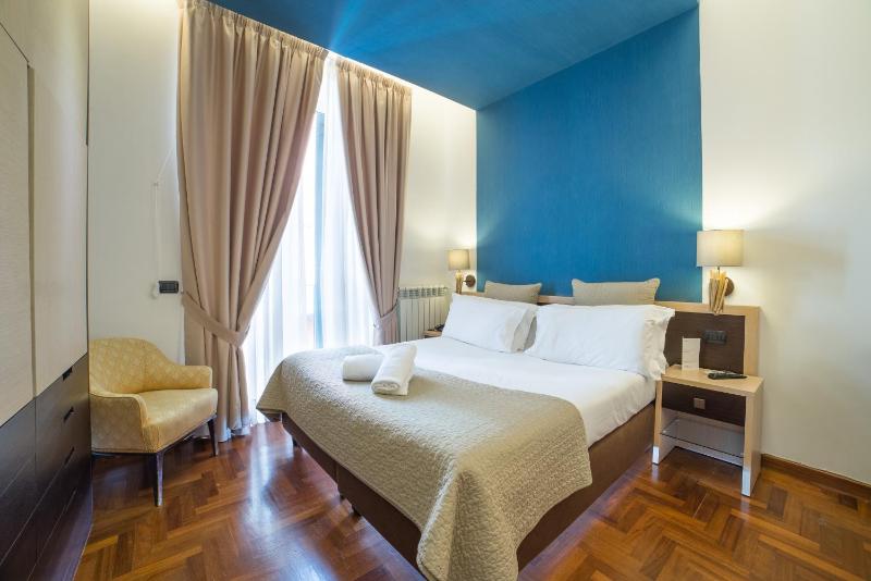 B&B Chiaia 32 — забронировать отель в Неаполе