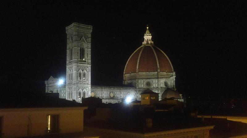 Sweet Apartment in Florence. — отель с удобствами в Флоренции