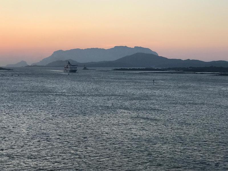 Bados Mare a Olbia - Lussuosi appartamenti con piscina