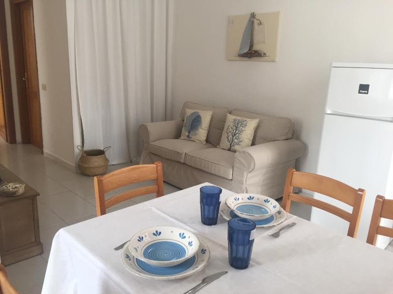Casa Calmedia a Bosa - Lussuosi Appartamenti Fronte Mare