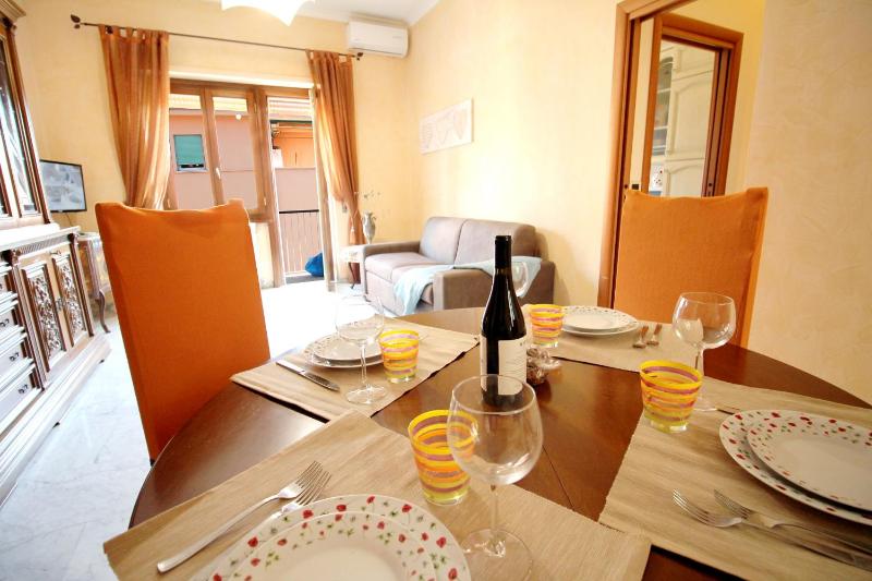 Monteverde bright Apartment with Garage — отзывы гостей и цены