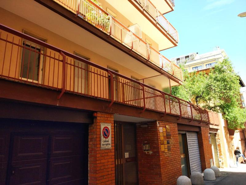 Ampia stanza a Sassari - Comoda camera con WiFi gratis