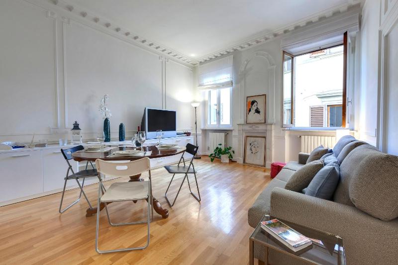 Finardi Apartment — забронировать отель в Флоренции