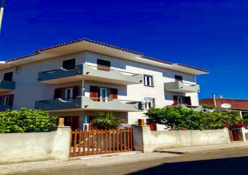 Sarena Apartment: Oasi di comfort con patio e giardino
