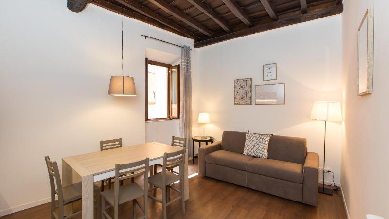 Rental in Rome Pelliccia — отель с удобным расположением в Риме
