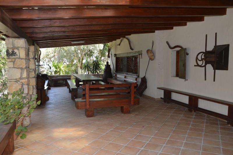 Giardino degli Ulivi a Gonnesa - Incantevole casa fronte mare