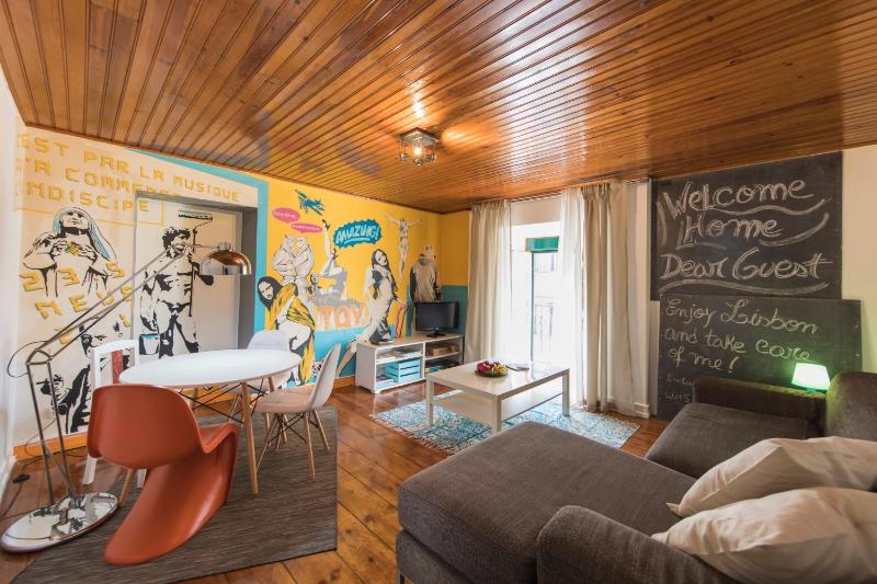Picoas Artistic Flat — забронировать отель в Лиссабоне