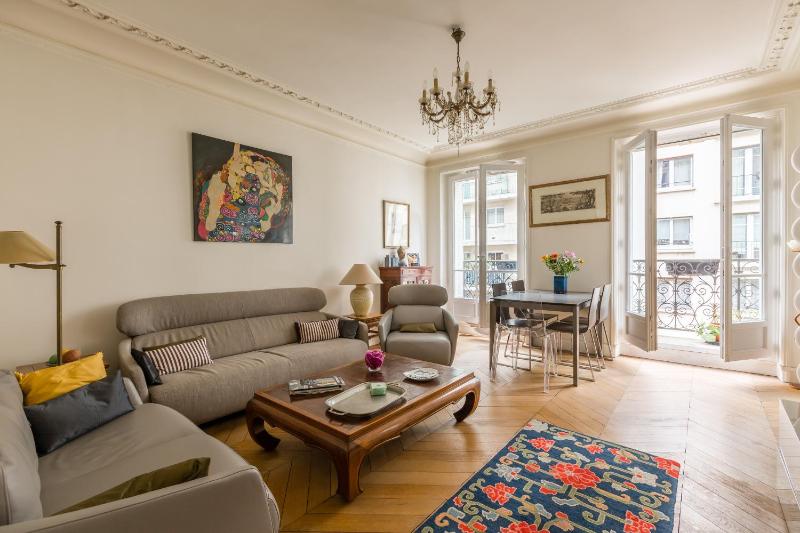 Цены на Veeve - Ambassador Hideaway в Париже