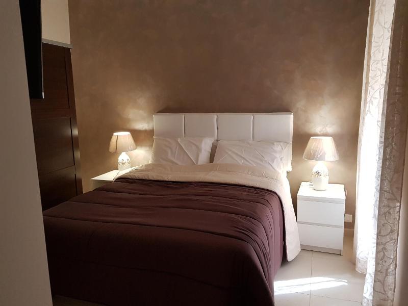 Цены на Napoli Royal Flats в Неаполе