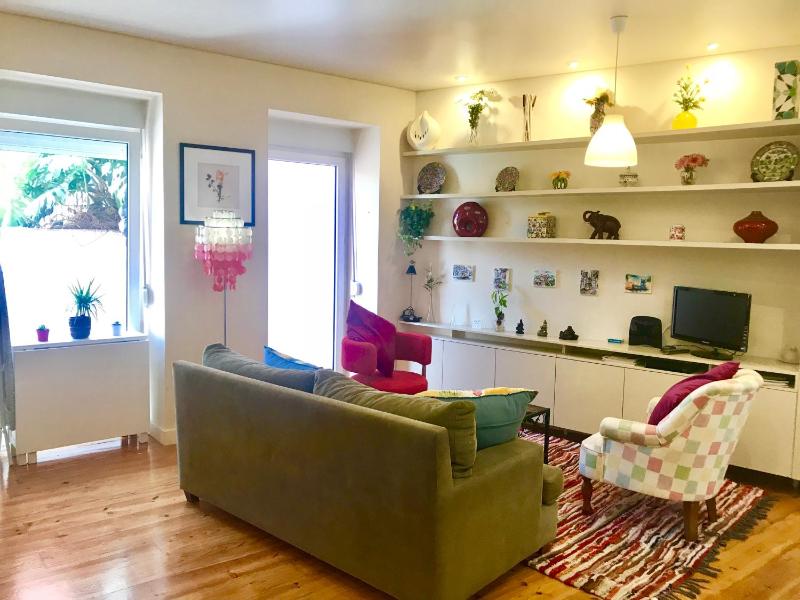 Sweet Apartment with Terrace in Central — комфортный отель в Лиссабоне
