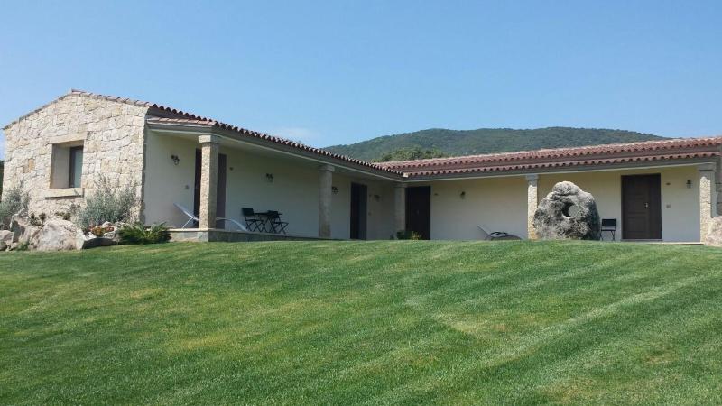 Agriturismo Majore a Olbia - Rustico B&B con giardino