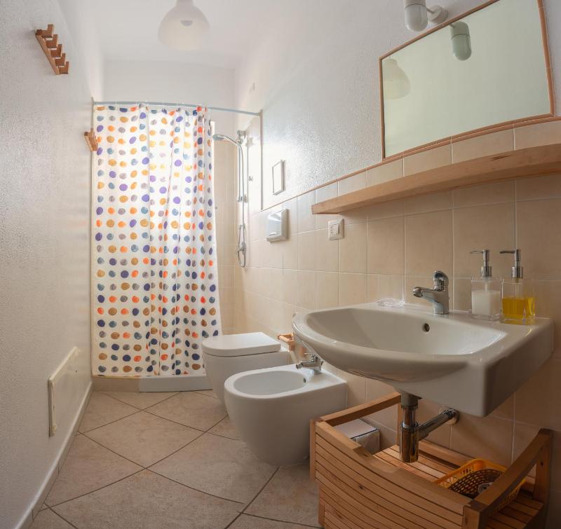 Casa Fiore a Pula - Oasi rustica con terrazza solarium