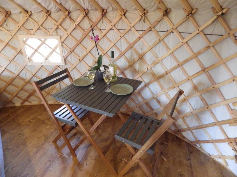 Cera Farm Camping B&B: Oasi Rurale a Santa Teresa