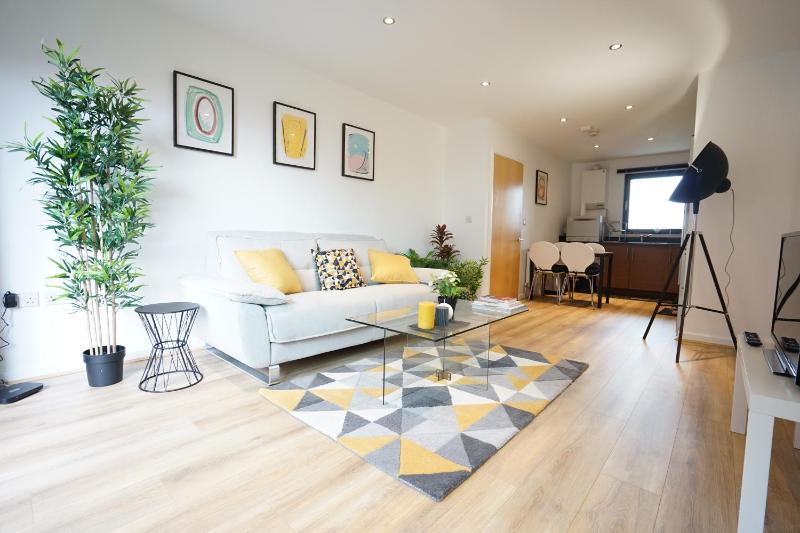 Perfectly located stunning apartment — комфортный отель в Лондоне