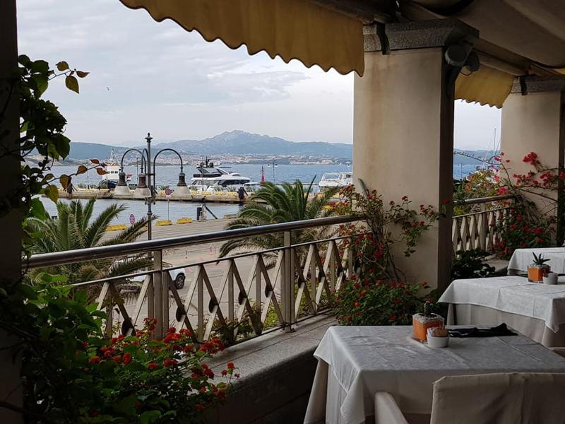Hotel Excelsior a La Maddalena - Lusso nel centro