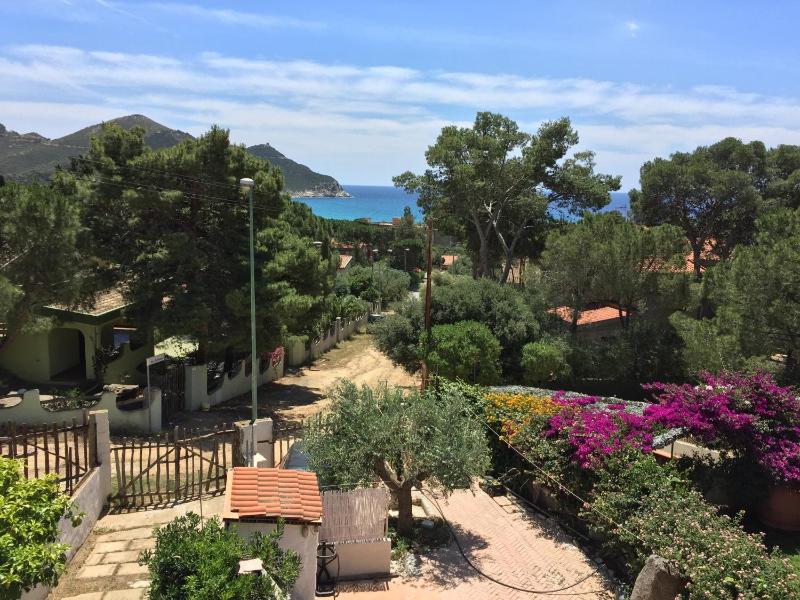 Villetta Ludovica a Solanas - Paradiso mediterraneo