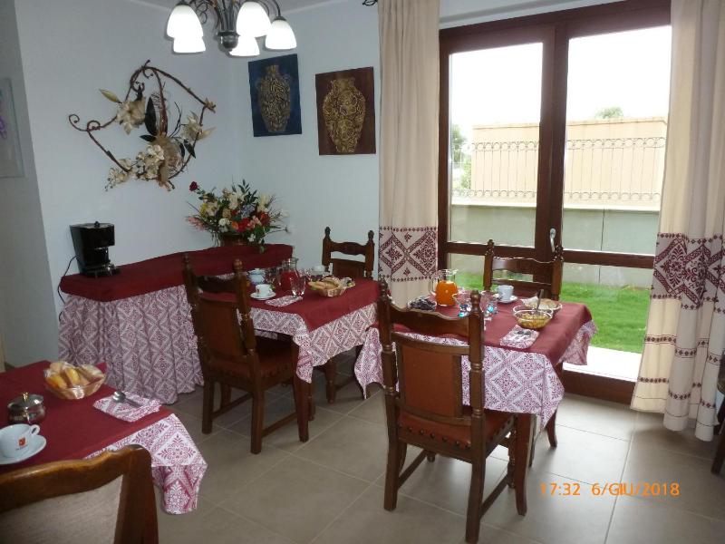 Emozioni d'Estate a Pula - Affascinante B&B con ristorante