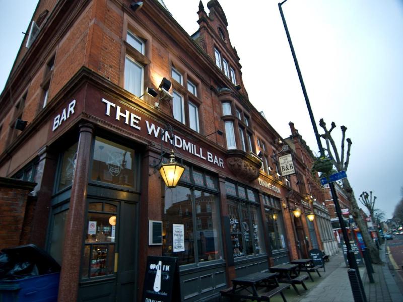 The Windmill Hotel — отель с удобствами в Лондоне