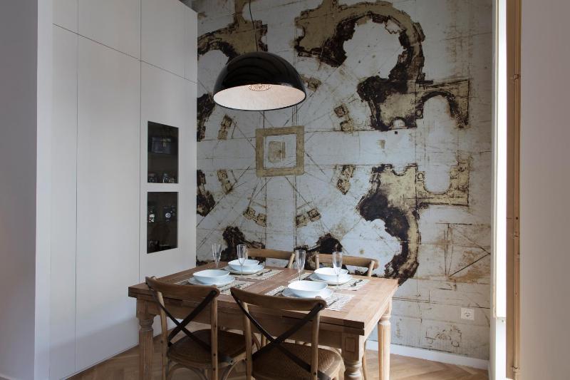 FLORIT FLATS - Chic and Central in a lively but quiet area All walking distance — отель с удобным расположением в Валенсии