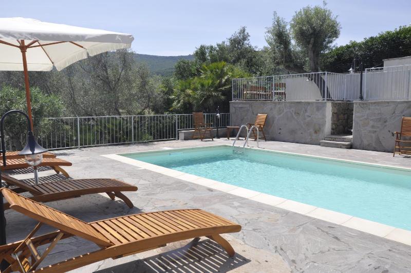 Lubagnu Vacanze a Castelsardo - Lusso con piscina