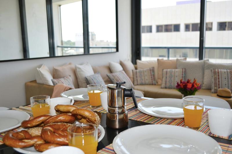 BnB Israel Apartments - Maon Saphir — комфортный отель в Тель-Авиве