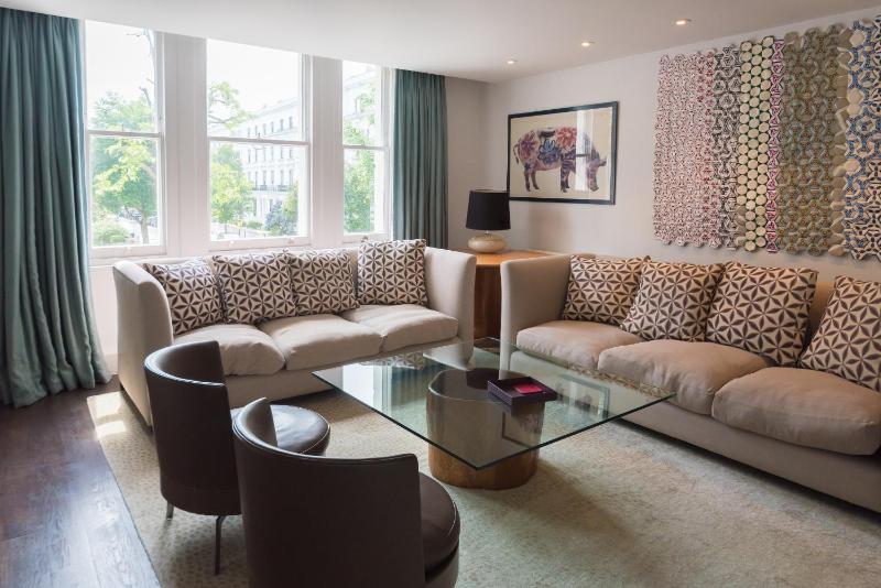 The Colouring Book 3 Bedroom Home in Notting Hill — комфортный отель в Лондоне