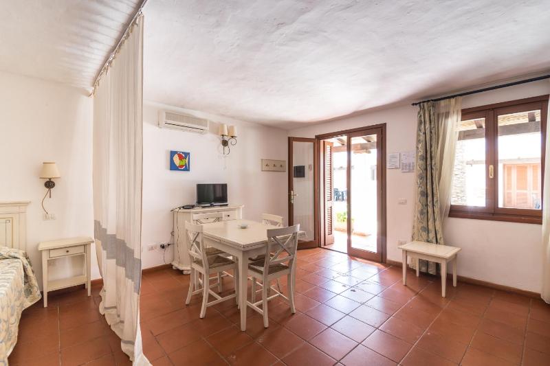White Sand Residence a Porto Istana - Relax vista mare