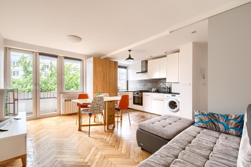 Central Suites&Studios — отель с удобствами в Варшаве