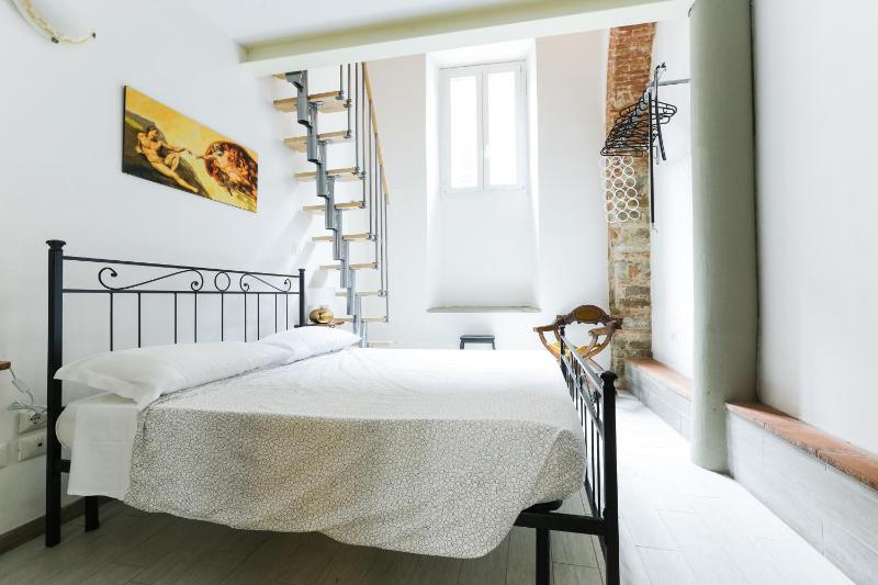 Florence Fortezza Apartment — отель с удобным расположением в Флоренции