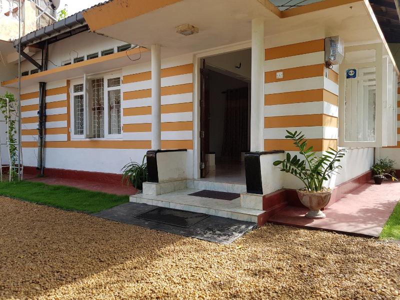 Lotus Villa — комфортный отель в Бентота