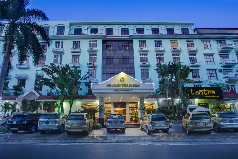 TQT 2 Hotel — отель с удобным расположением в Ханое