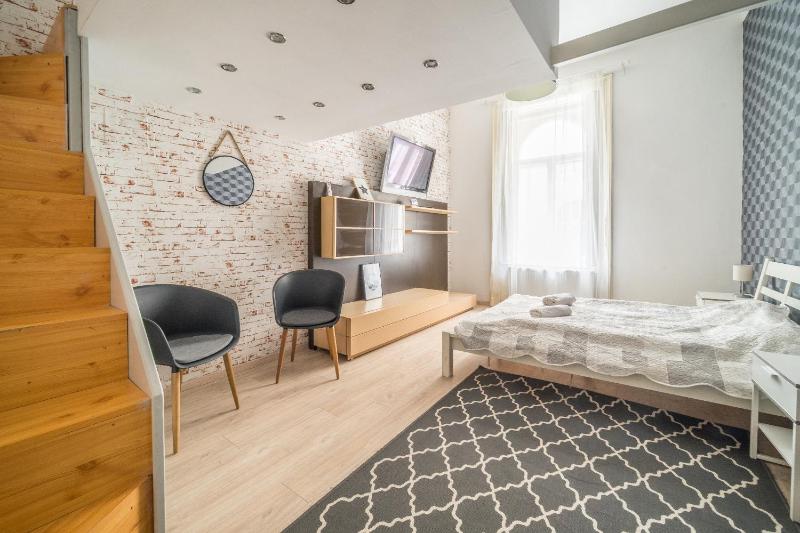 Susan Apartment near Blaha Lujza Square — отель с удобствами в Будапеште